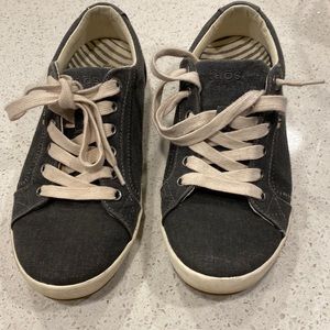 Taos sneakers in grey